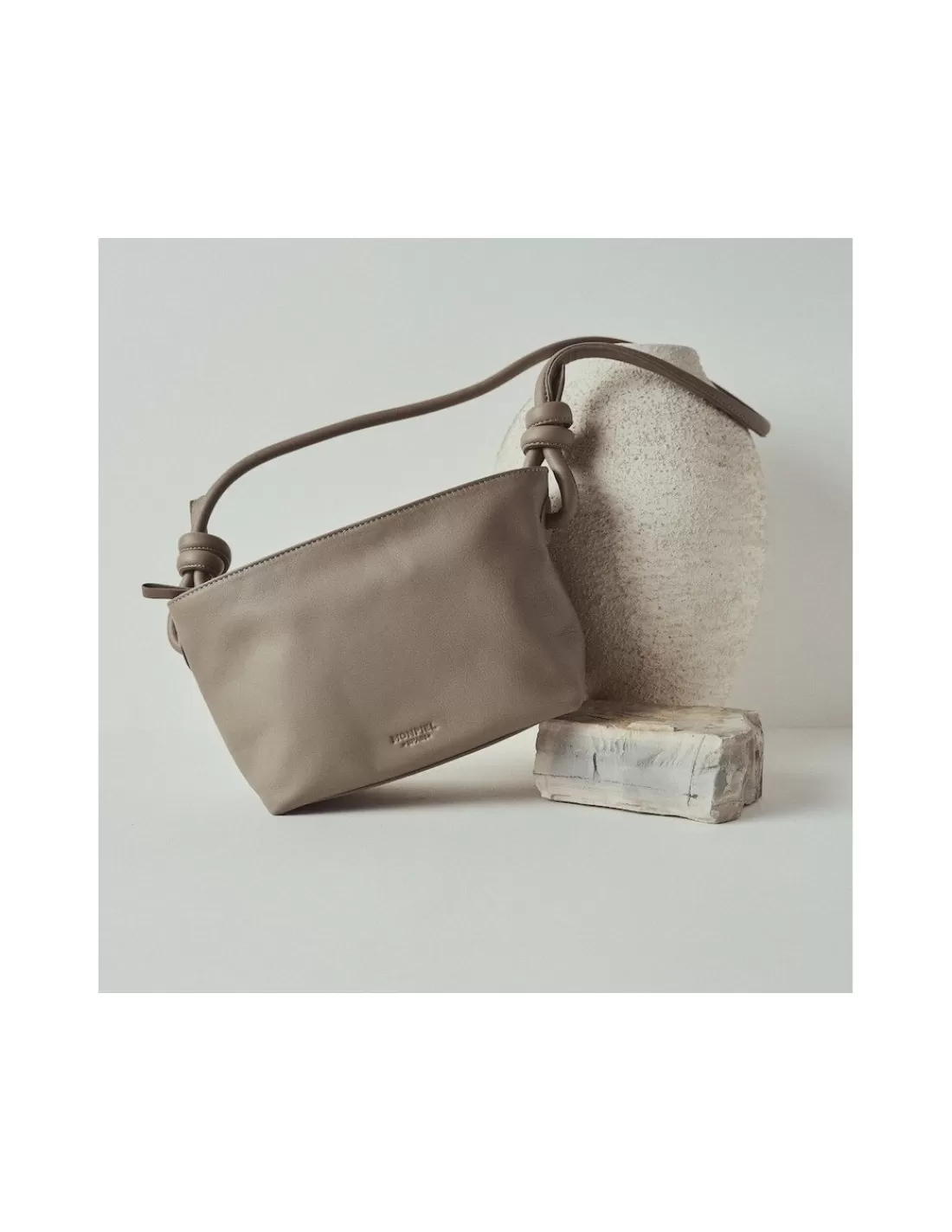bolso_nudos_pequeno_7-1.webp Mujer MONPIEL Bolsos De Piel Medianos | Bolsos Piel Mujer*Bolso Nudos Pequeno