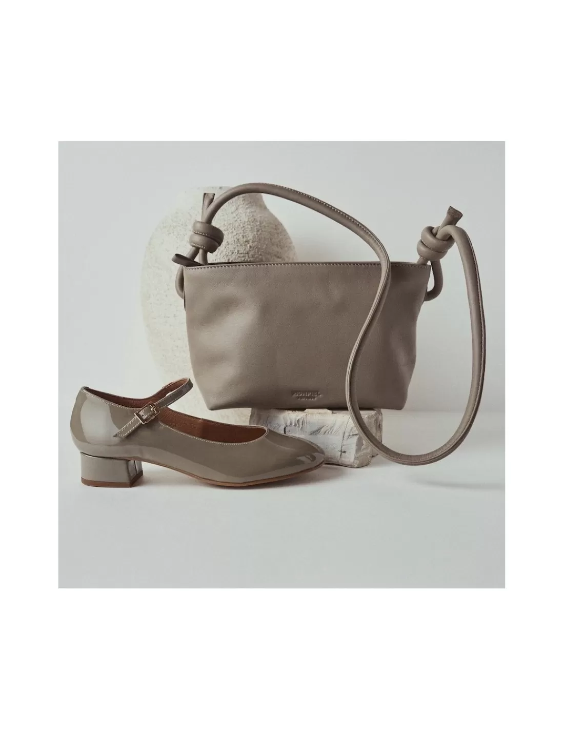 bolso_nudos_pequeno_8-1.webp Mujer MONPIEL Bolsos De Piel Medianos | Bolsos Piel Mujer*Bolso Nudos Pequeno